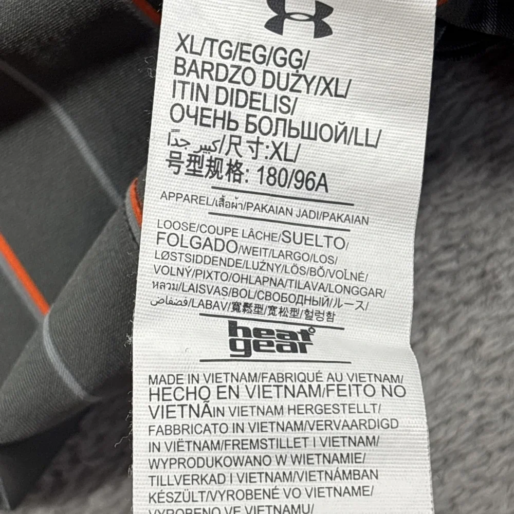 Under Armour this shirt